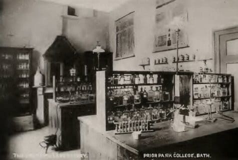 prior-park-laboratory-about-1900