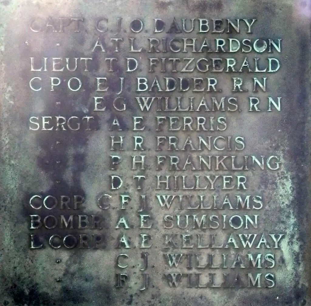 1914 1918 combe down war memorial cross plaques daubeney to williams 1024x1009