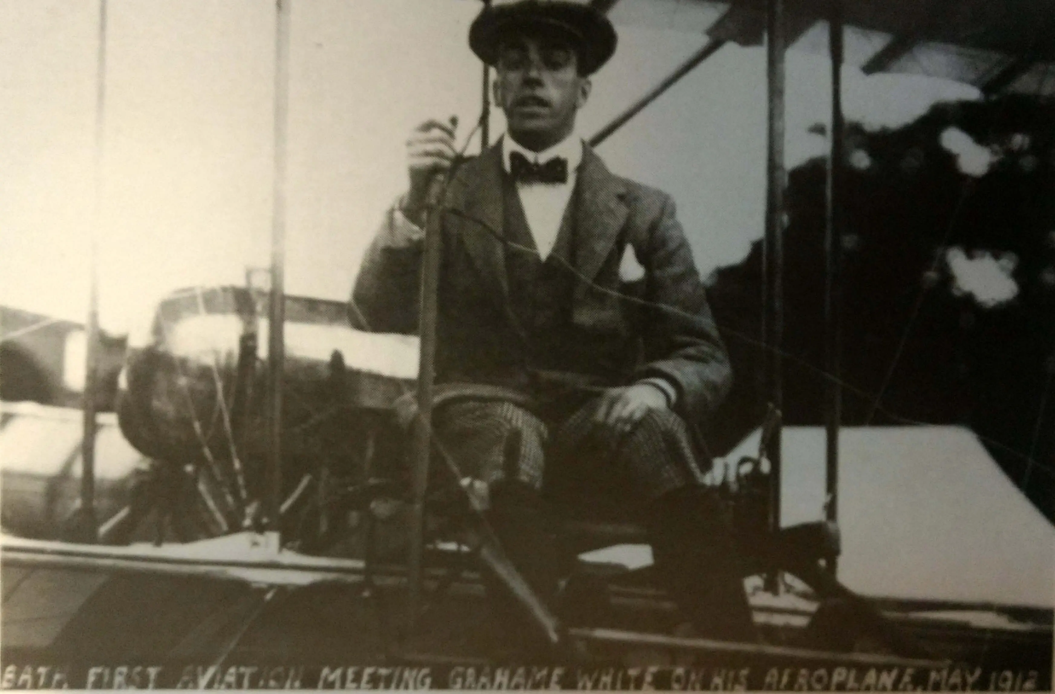 claude grahame white at first bath aviation meeting in 1912