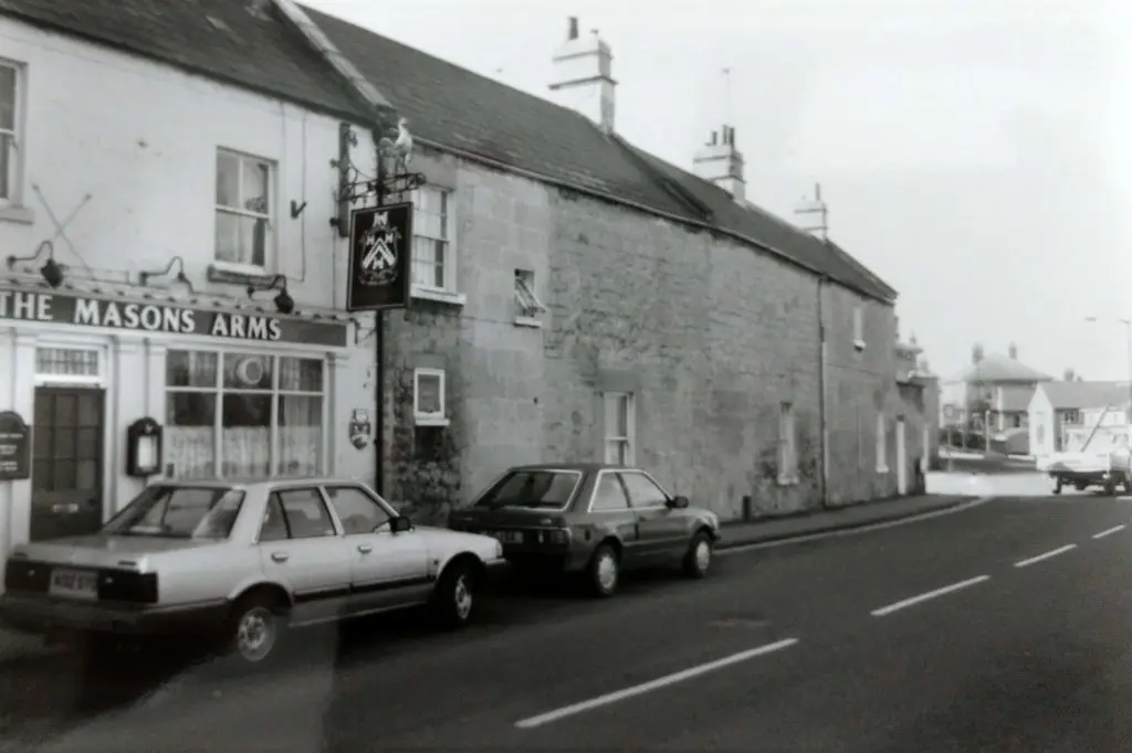 the mason s arms in the 1980s from bc88132975 bath city council planning department conservation team s unique property file for 100 north road combe down 22 nov 1990 10 may 1995 1024x682